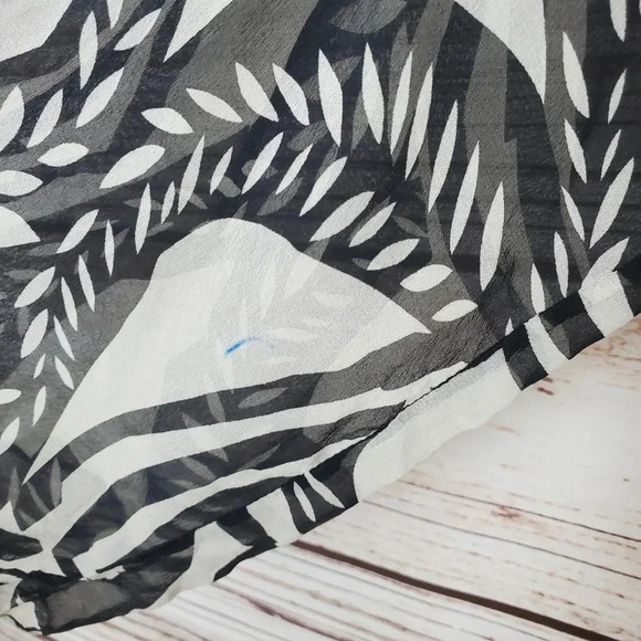 Diane Von Furstenberg DVF Womens Size 4 "Chiara" Toile Printed Silk Blouse Top - Picture 6 of 10